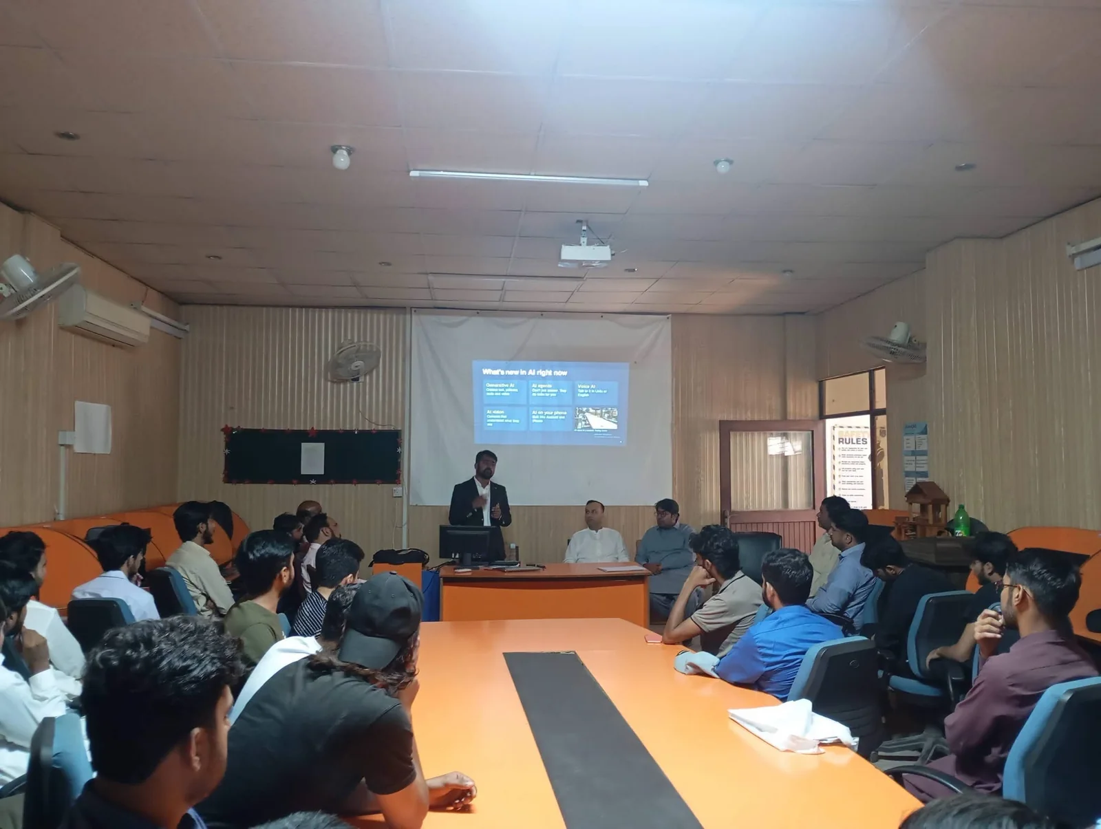 Students attending the AI session at TEVTA Rawalpindi